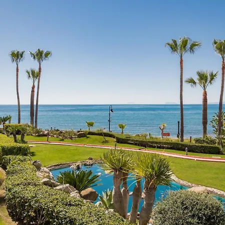 The Sapphire Hideaway Apartament Estepona